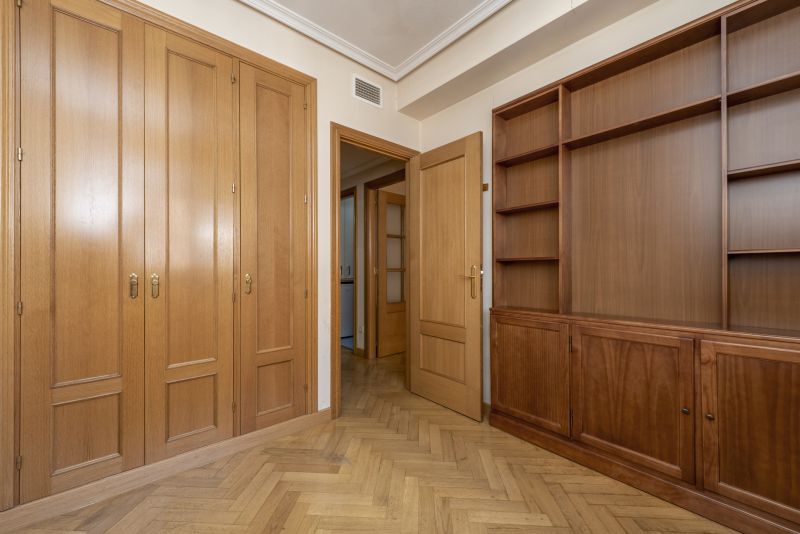 Built In Bookcase Installation